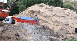 Siết chặt khai thác, giá cát tại Đồng Nai tăng cao 