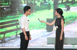 ‘Người đẹp Tây Đô’ Việt Trinh ném tiền vào mặt thí sinh 