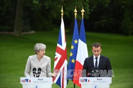 Anh, Pháp thảo luận về Brexit và chống khủng bố