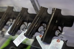 Mỹ: Bang Colorado cho phép giáo viên mang súng vào trường học