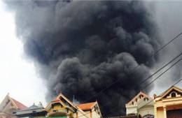 Hà Nội: Dập tắt vụ cháy lớn tại Tân Triều