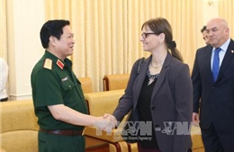 Đại tướng Ngô Xuân Lịch tiếp Đại sứ Israel tại Việt Nam 