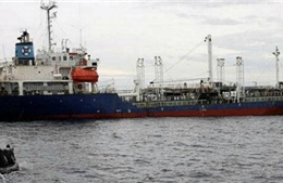 Hải tặc cướp trắng 1,5 triệu lít dầu trên tàu chở dầu Thái Lan
