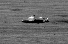 Chụp được vật thể nghi tàu vũ trụ của người ngoài hành tinh trên Sao Hỏa