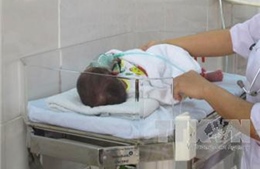 Vụ nghi trao nhầm con tại Bệnh viện Phụ sản Hải Phòng: Nữ hộ sinh ghi nhầm giới tính 