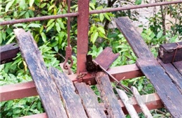 Cao Bằng: Cầu treo xuống cấp, hiểm nguy rình rập mùa mưa lũ