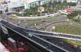 Thông xe cầu vượt &#39;giải cứu&#39; ùn tắc cửa ngõ sân bay Tân Sơn Nhất và ngã 5 &#39;Chuồng Chó&#39;