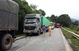 Tắc nghẽn giao thông nghiêm trọng trên Quốc lộ 4D nối thành phố Lào Cai và huyện Sa Pa