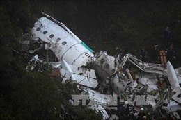 Máy bay chở 9 người rơi tại Venezuela