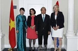 Thủ tướng Nguyễn Xuân Phúc gặp gỡ lãnh đạo Quốc hội Hà Lan
