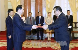 Chủ tịch nước Trần Đại Quang tiếp các Đại sứ trình Quốc thư 