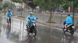 Ngày 15/7: Nhiều vùng trên cả nước có mưa rào, Hà Nội cao nhất 33 độ C