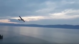 Máy bay chở khách nghi ngờ hỏng động cơ, lao thẳng xuống hồ Baikal