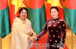 Chủ tịch Quốc hội đón, hội đàm với Chủ tịch Quốc hội Bangladesh 