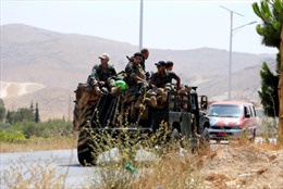 Quân đội Syria tấn công phiến quân tại biên giới Syria - Liban