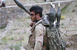 Lầu Năm Góc lãng phí 28 triệu USD làm nhầm quân phục cho Afghanistan