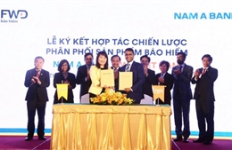 FWD và Nam Á Bank ký kết hợp tác độc quyền phân phối bảo hiểm