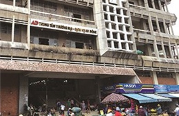 TP Hồ Chí Minh: Tiểu thương &#39;bức xúc&#39; vì tiến độ sửa chữa chợ An Đông chậm 