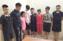 Tạm giữ 11 đối tượng chạy xe máy tốc độ cao, đánh võng gây náo loạn