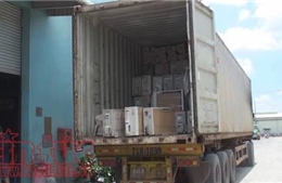 Bắt xe container chứa hàng trăm thiết bị điện cấm nhập khẩu