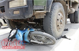 Đồng Nai: Xe tải đâm xe máy, hai người tử vong