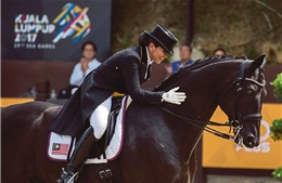 SEA Games 29: Mang bầu 5 tháng, nữ VĐV đua ngựa xuất sắc giành HCV