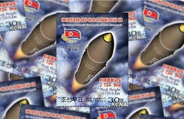 Triều Tiên in tem có chữ tiếng Anh ăn mừng phóng tên lửa Hwasong-14