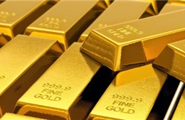 Giá vàng thế giới chạm mức cao nhất trong gần một năm