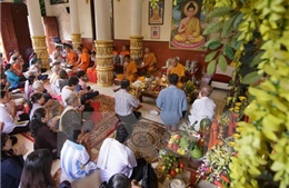 Đồng bào Khmer Sóc Trăng vui đón lễ Sene Dolta 