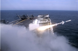 Mỹ: Quân đội nhận lệnh bắn hạ tên lửa Triều Tiên, tàu đổ bộ tấn công lên đường 