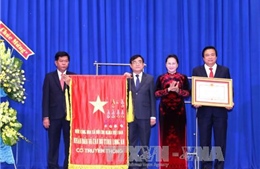 Long An kỷ niệm 50 năm ngày được phong tặng danh hiệu 8 chữ vàng