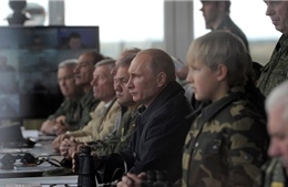 Tổng thống Putin đích thân thị sát cuộc tập trận Zapad quy mô khiến NATO lo lắng
