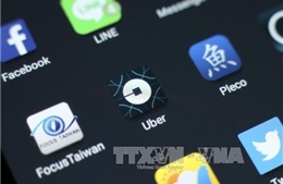 TP Hồ Chí Minh đề nghị Uber, Grab tạm ngừng kết nối thêm xe mới 