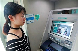 Rút tiền tại ATM không cần thẻ, chỉ cần ghé mặt