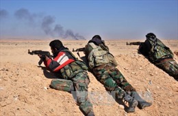 Quân đội Syria bao vây thị trấn Al-Qaryatayn bị IS tái chiếm
