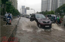 TP Hồ Chí Minh thuê ‘siêu máy bơm’ để chống ngập cho đường Nguyễn Hữu Cảnh