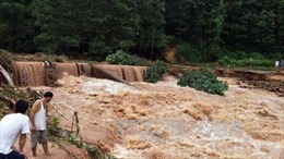 Cảnh báo mưa lớn, nguy cơ cao lũ quét và ngập úng ở Trung Bộ 