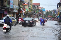 Đêm 10/10 mưa lớn diện rộng ở khu vực Bắc Bộ và Bắc Trung Bộ 