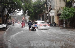Hà Nội nhiều nơi mưa to, nguy cơ cao ngập úng 