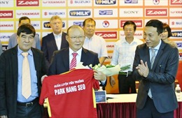 HLV Park Hang Seo chính thức ký hợp đồng dẫn dắt tuyển Việt Nam