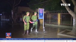 Cán bộ và phạm nhân trại giam số 5 (Thanh Hóa) bị cô lập do mưa lũ