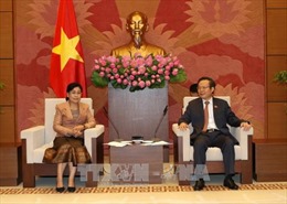 Phó Chủ tịch Quốc hội Phùng Quốc Hiển tiếp Chủ tịch Kiểm toán Nhà nước Lào 