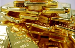 Giá vàng thế giới giảm xuống mức thấp nhất trong bốn tháng