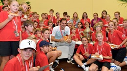 Federer - ông vua của Basel Open