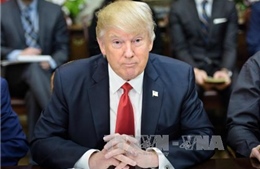Phe Dân chủ trình dự luật ngăn chặn Tổng thống Donald Trump tấn công Triều Tiên