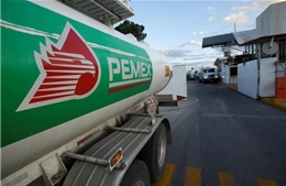 Mexico phát hiện mỏ dầu trữ lượng lớn trên đất liền