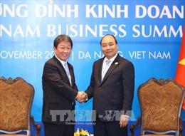 Thủ tướng Nguyễn Xuân Phúc tiếp Bộ trưởng Tái thiết kinh tế Nhật Bản