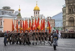 Cuộc duyệt binh lịch sử năm 1941 được tái hiện trên Quảng trường Đỏ ở Moskva 