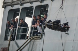 Phát hiện 26 thiếu nữ trôi dạt trên Địa Trung Hải, nghi bị giết hại