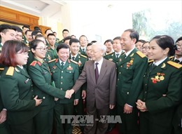Tổng Bí thư Nguyễn Phú Trọng gặp mặt thân mật các đại biểu ưu tú thanh niên quân đội